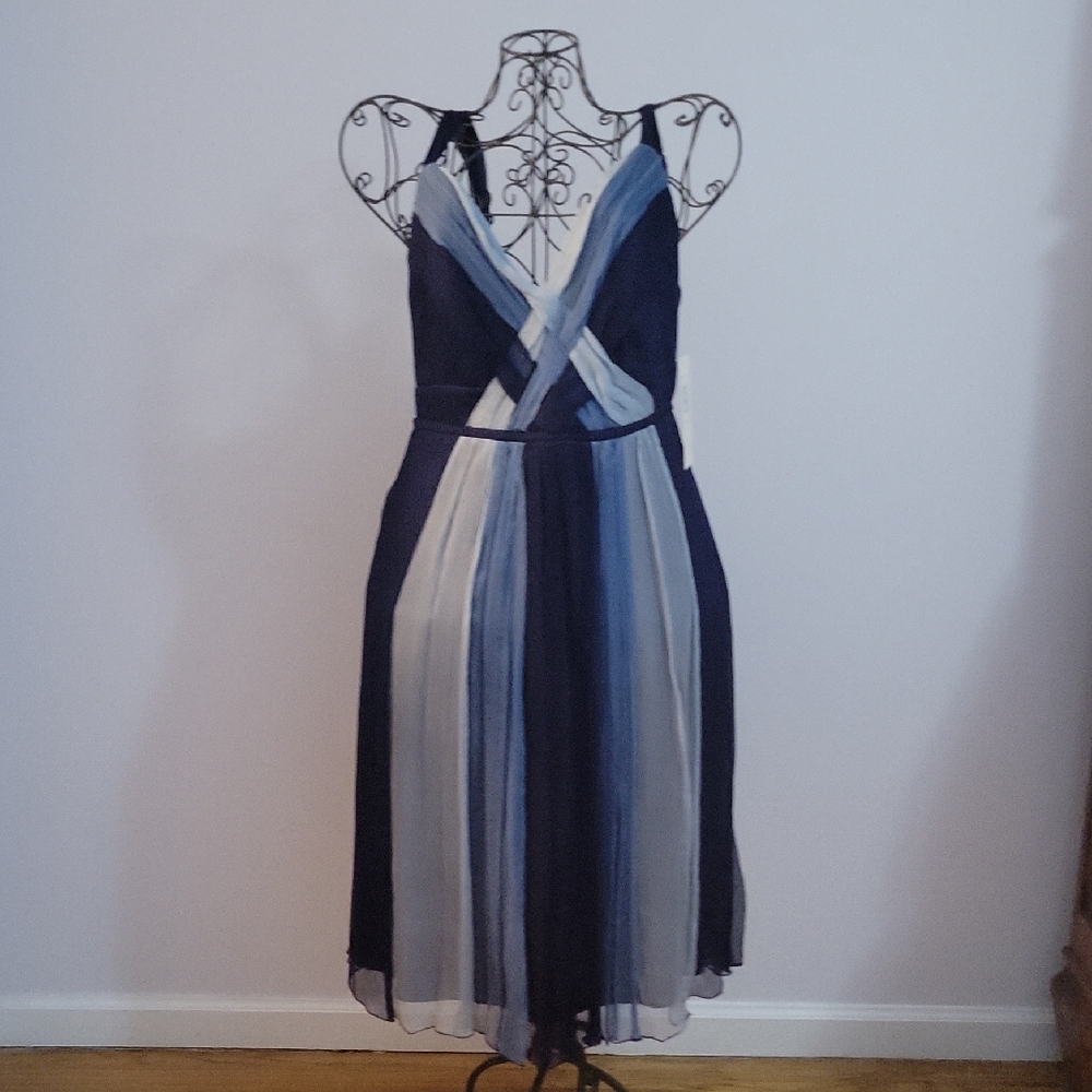 Robbie Bee Navy and White Midi Dress